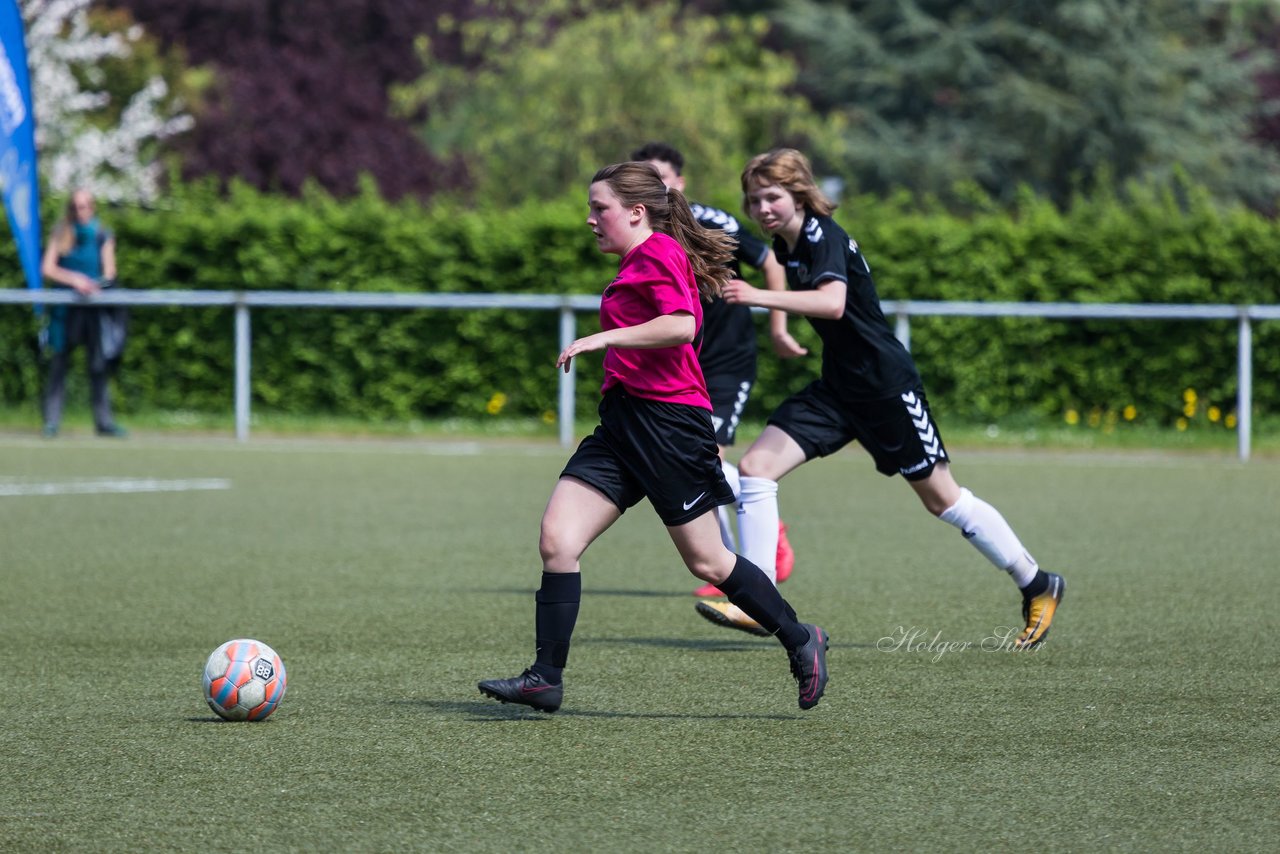 Bild 224 - B-Juniorinnen Pokalfinale SV Henstedt Ulzburg - SG Holstein Sued : 2:0